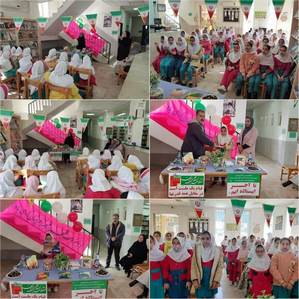 اجرای برنامه اشتراکی به مناسبت ایام الله دهه فجردر کتابخانه ولیعصر عج مرزن آباد