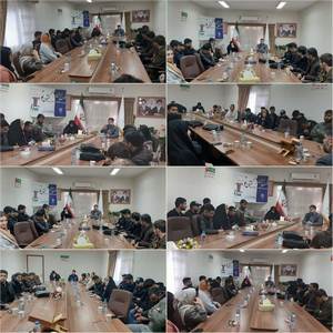 کرسی آزاداندیشی*گفتمان نو*به مناسبت دوازدهمین دوره انتخابات