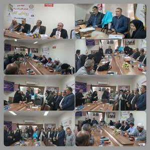 برگزاری برنامه ی روز قلم همراه با رونمایی کتاب گلگون توسط نویسنده بومی منصور هرنجی